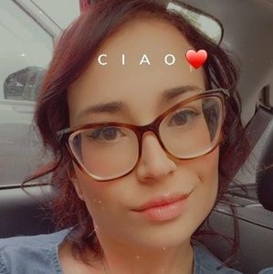 Meet your Posher, Rachell